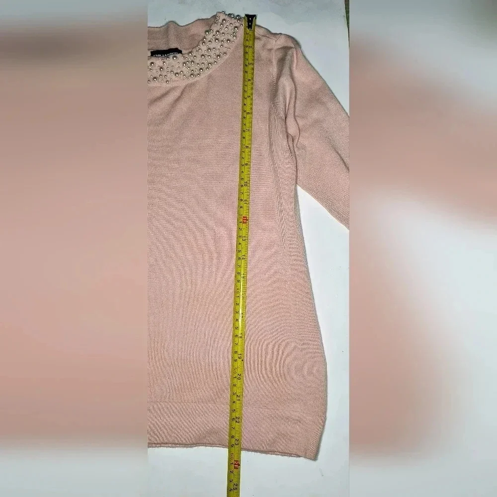 Karl Lagerfeld Paris Faux Pearl Neck Pale Pink  Lightweight Pullover Sweater, M - Picture 7 of 11